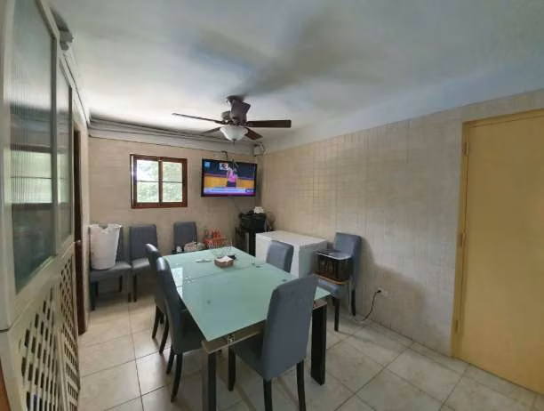 Casa de dos Pisos en Venta en Camino de Cruces, Ciudad de Panamá