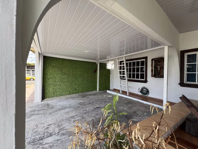 CASA EN VENTA RESIDENCIAL LA FONTANA MUDATE SIN PAGAR LUZ PANELES SOLARES