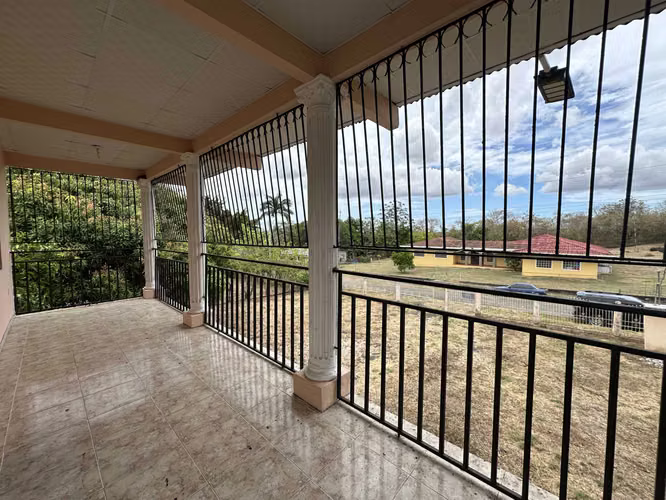 Se Vende Finca de 3 Hectareas con Casa en Las Tablas - Imagen 10