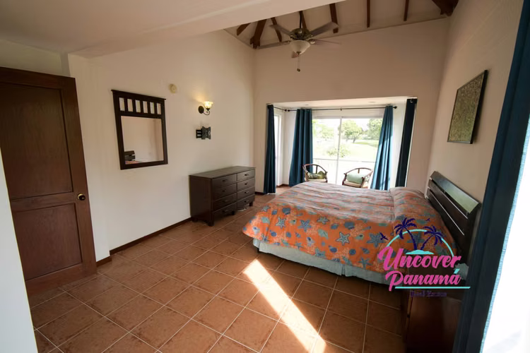 Villa de 4 recamaras con vista al golf