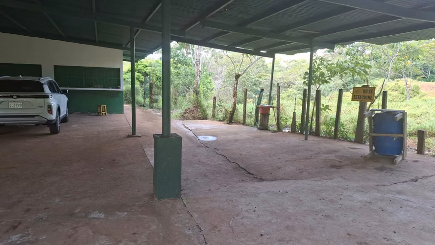 SANTA ROSA CAPIRA LOCAL COMERCIAL EN ALQUILER