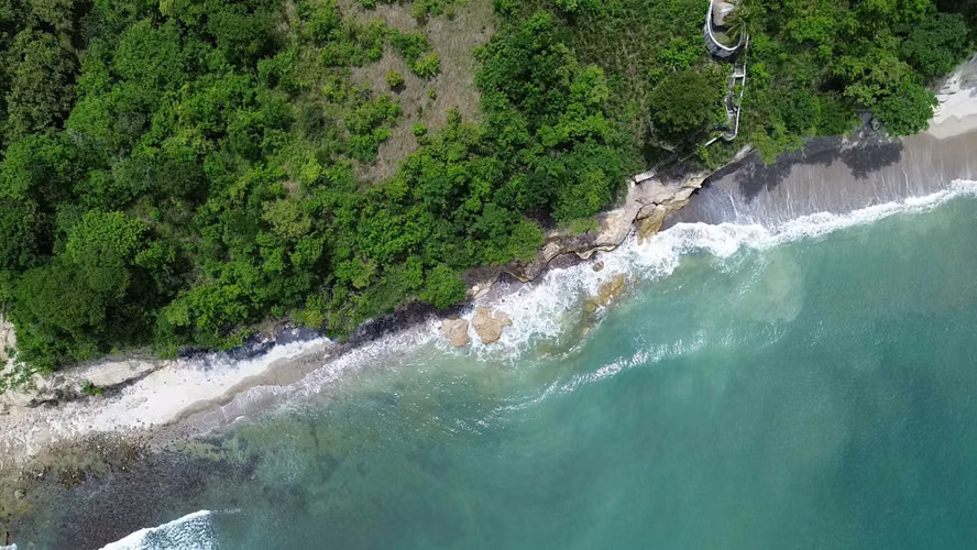 Casa con terreno y Vista al Mar en Panamá en Costa Esmeralda
