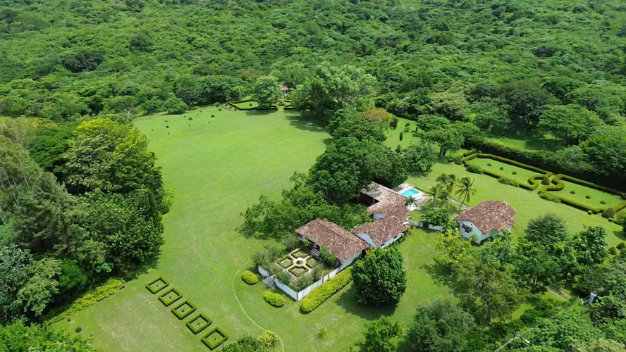 Casa con terreno y Vista al Mar en Panamá en Costa Esmeralda
