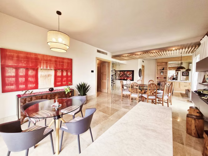 THE RESERVE 422m2 4 recs, elegante y remodelado $1,575,000