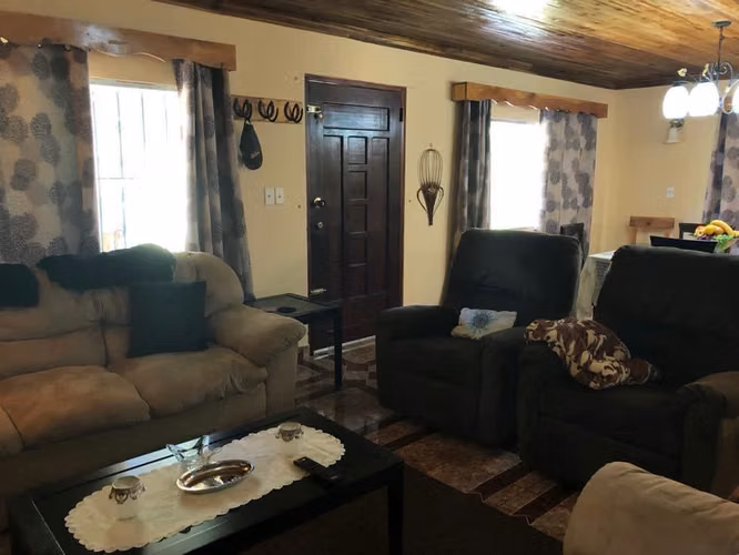 Se vende casa en Volcán