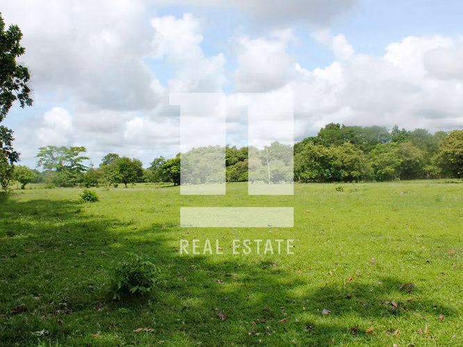 Se Vende Terreno en Utivé - Imagen 5
