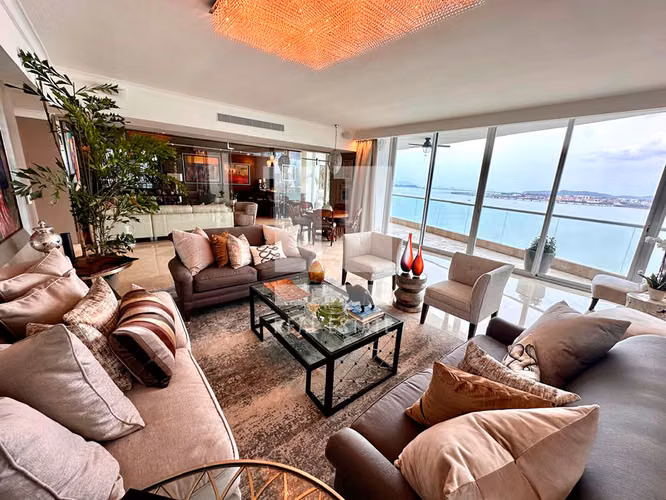 Se Vende Apartamento en PH the Point - Imagen 2