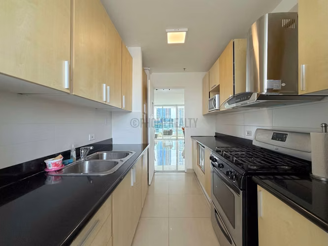 Espacioso Apartamento para la Venta en Costa del este