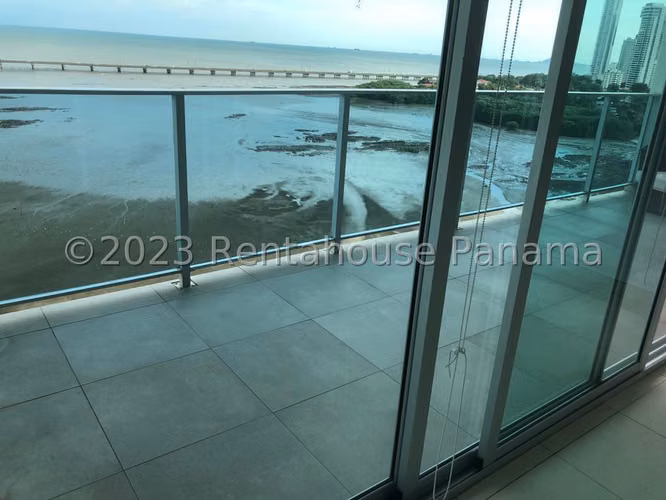 Venta de Apartamento de 148 m2 en PH Náutica Tower, Coco del Mar 26-2597GG