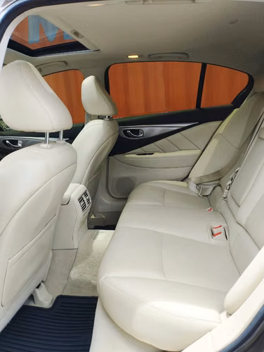Infiniti Q50 2015