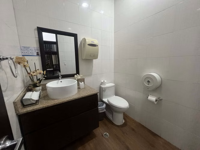 Alquiler de Local Comercial en Planta Baja – 288m² | Calle Transitada y de Alta Visibilidad