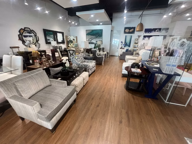 Alquiler de Local Comercial en Planta Baja – 288m² | Calle Transitada y de Alta Visibilidad