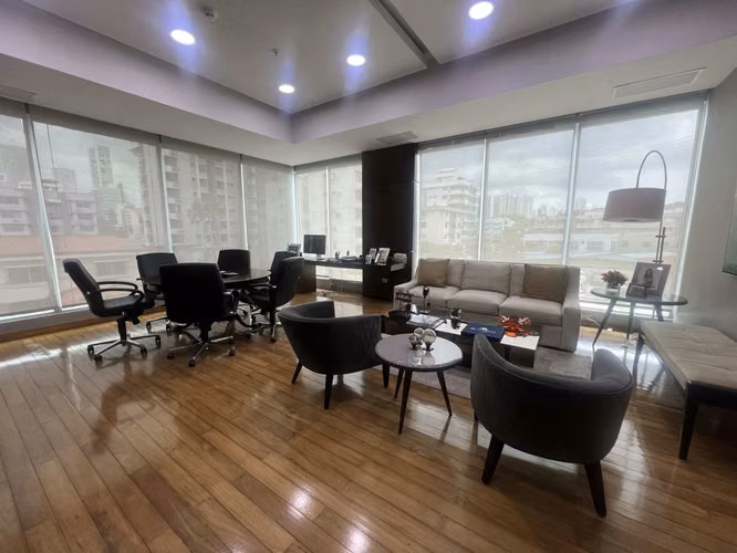 Oficina Ejecutiva en Alquiler – 362.63 m² | San Francisco