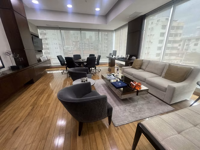 Oficina Ejecutiva en Alquiler – 362.63 m² | San Francisco