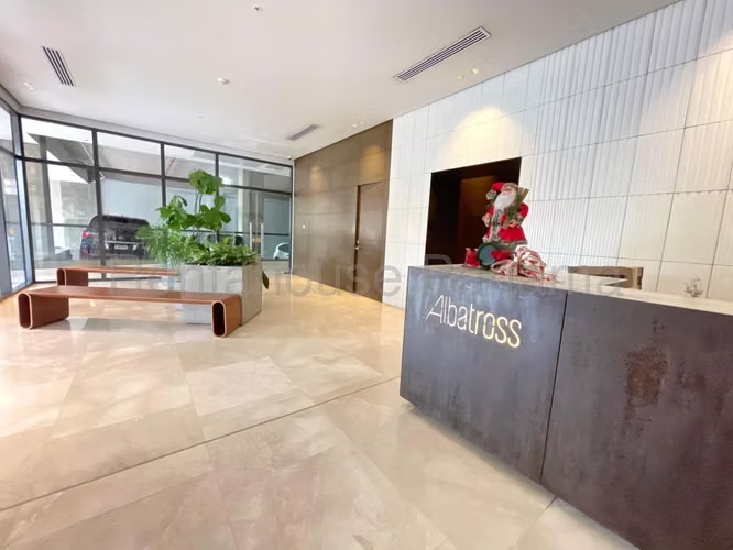 Venta de Apartamento de 345 m² en PH Albatross, Santa María 26-4075GG