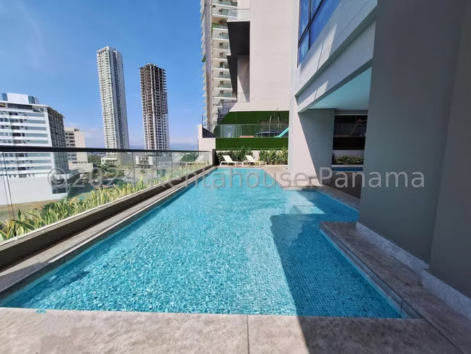 Venta de Apartamento de 345 m² en PH Albatross, Santa María 26-4075GG