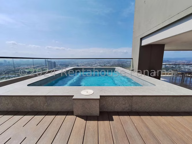 Venta de Apartamento de 345 m² en PH Albatross, Santa María 26-4075GG