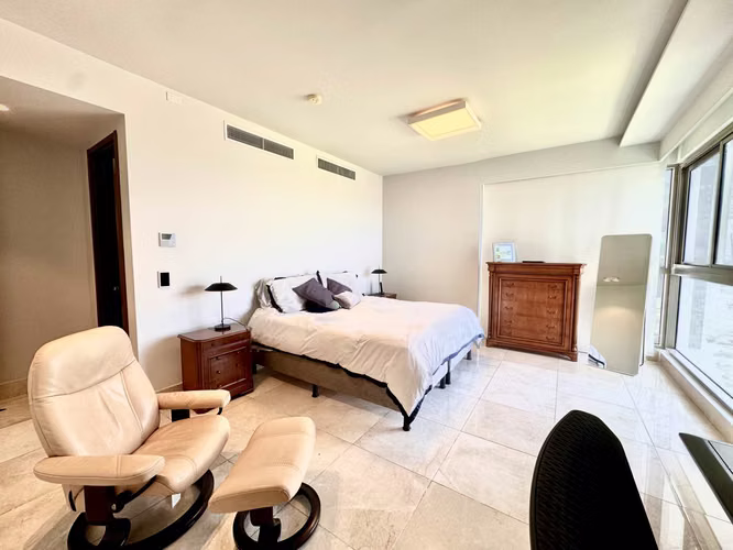 Se vende apartamento en Santa María Golf
