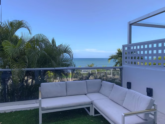 Apartamento de Playa en Venta en The Palms