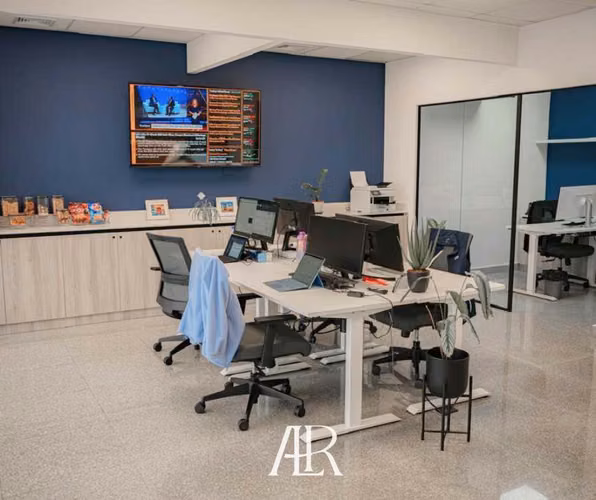 Vendo Oficina de Lujo en Torre Bicsa, Avenida Balboa