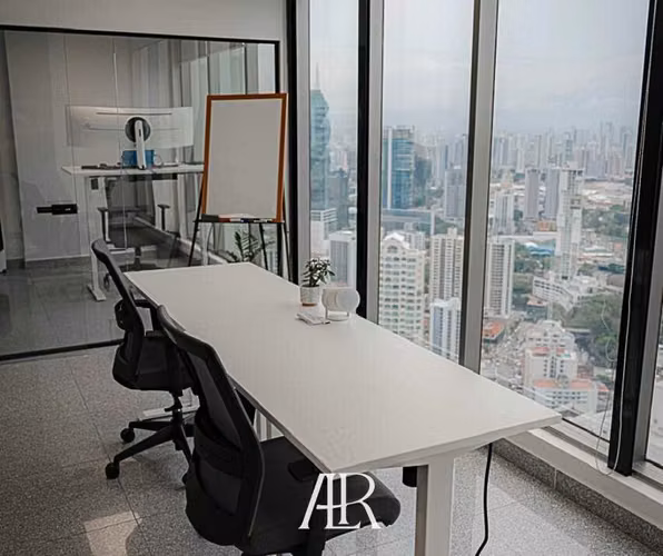 Vendo Oficina de Lujo en Torre Bicsa, Avenida Balboa