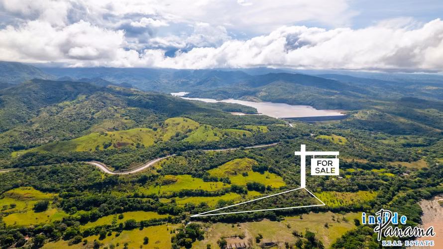 Amplio Terreno en Gualaca, Chiriquí, Panamá