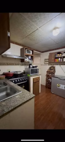 VENTA CASA EN LOS NOGALES ( LAS MAÑANITAS)
