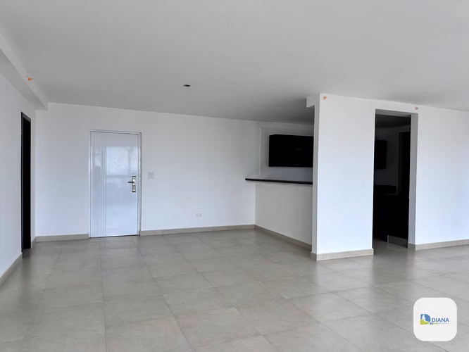 Venta de apartamento en Condado del Rey