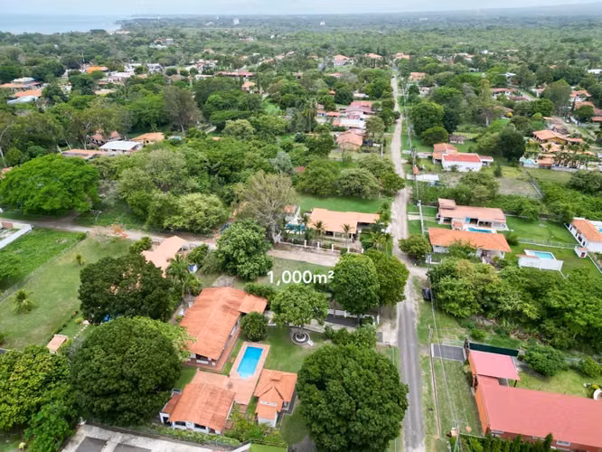 CORONADO TERRENO EN ESQUINA