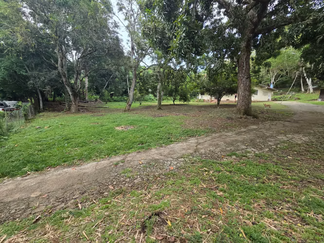 ARRAIJAN CACERES TERRENO EN VENTA