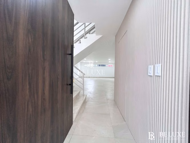 VENDO CASA REMODELADA EN SAN FRANCISCO -CALLE 74 (26)