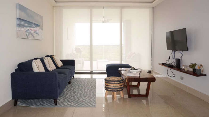 Apartamento de Dos Recámaras en Venta en Perlamar, San Carlos