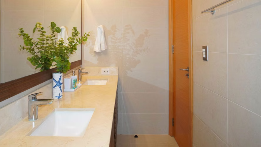Apartamento de Dos Recámaras en Venta en Perlamar, San Carlos