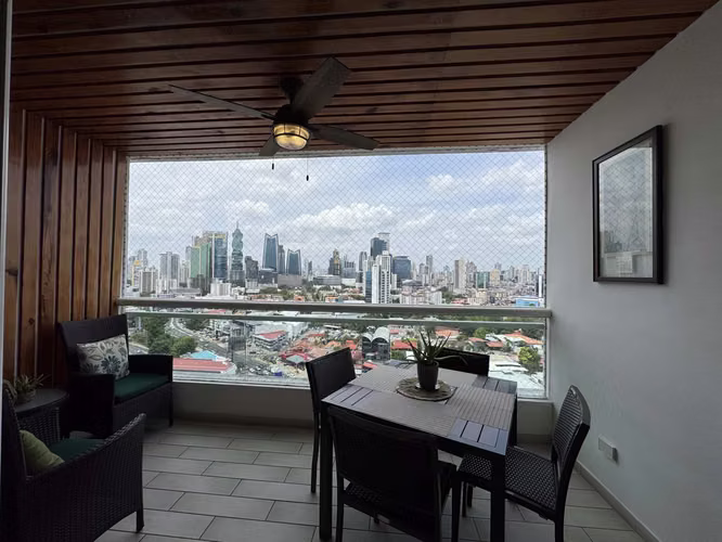 Vendo Apartamento en The Towers, San Francisco