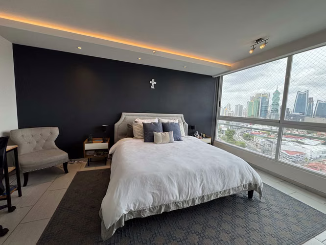 Vendo Apartamento en The Towers, San Francisco