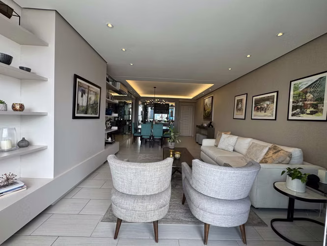 Vendo Apartamento en The Towers, San Francisco