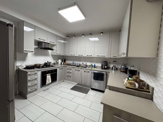Vendo Apartamento en The Towers, San Francisco