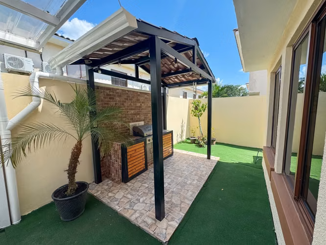 ¡Casa en Venta en Arraijan en Comunidad Cerrada!
