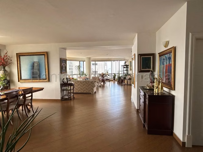 Venta de Apartamento de 607 m2 en PH Belvedere Park, Coco del Mar 25-9426GG