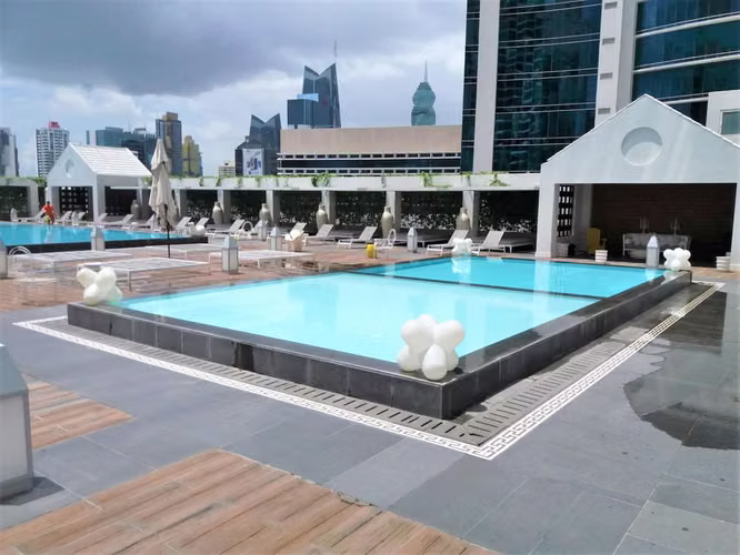 Venta de Penthouse Exclusivo con 944 m2 en Yoo and Arts, Avenida Balboa 25-6376GG