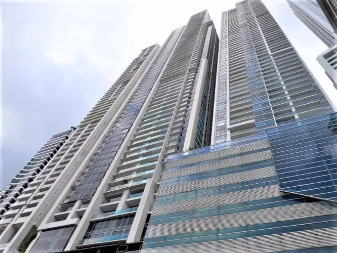 Venta de Penthouse Exclusivo con 944 m2 en Yoo and Arts, Avenida Balboa 25-6376GG