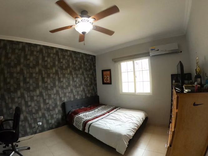 Venta de Casa Unifamiliar en PH Rainforest Villas, Altos de Panamá 22-2105GG