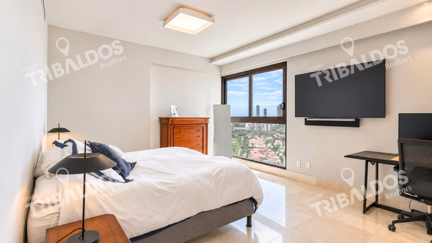 VENTA DE APARTAMENTO EN SANTA MARIA, PH GREENGARDEN, HERMOSA VISTA AL GOLF Y AL MAR