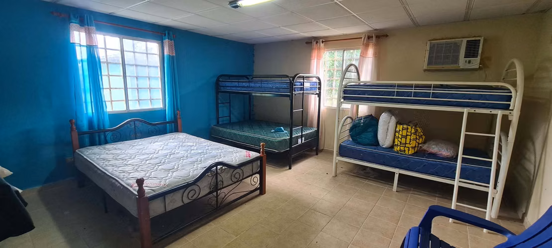 VENDO CASA. SEA CLIFF. SANTA CLARA. PLAYA. COCLE. AEROPUERTO DE RIO HATO.