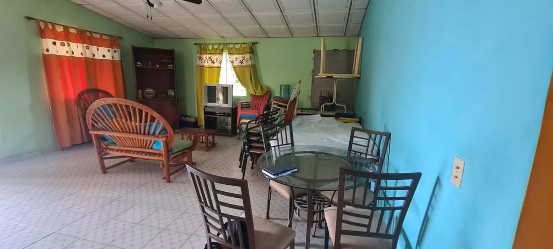 VENDO CASA. SEA CLIFF. SANTA CLARA. PLAYA. COCLE. AEROPUERTO DE RIO HATO.