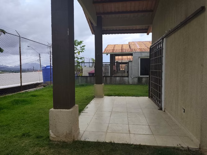 BANCO VENDE CASA EN RESIDENCIAL EL LIMON CHORRERA - Imagen 15