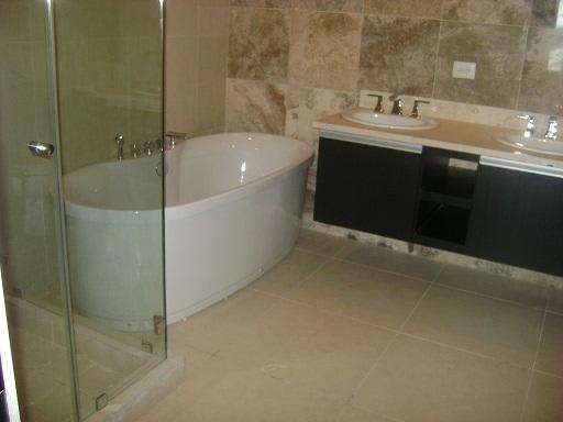 Apartamento Amueblado en Venta y Alquiler – PH Rivage, Avenida Balboa - Imagen 9