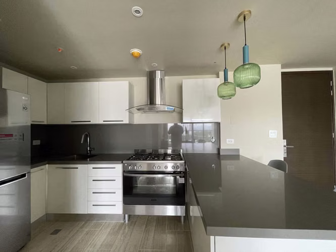 SE ALQUILAHERMOSO APARTAMENTO ,COSTA DEL ESTE AMOBLADO  ID-V045