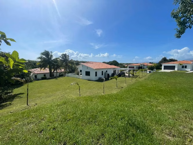 HACIENDA PACIFICA 1500mts2 terreno