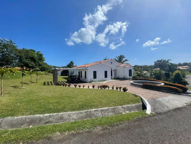 HACIENDA PACIFICA 1500mts2 terreno
